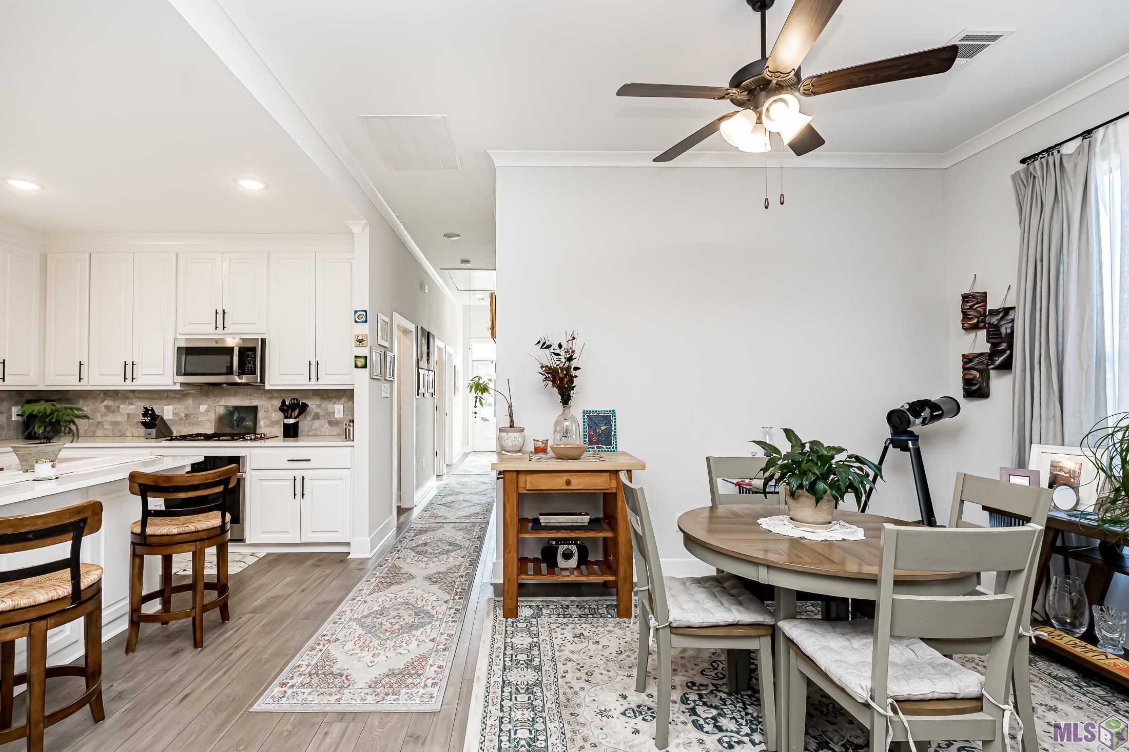 10106 Grayton Dr