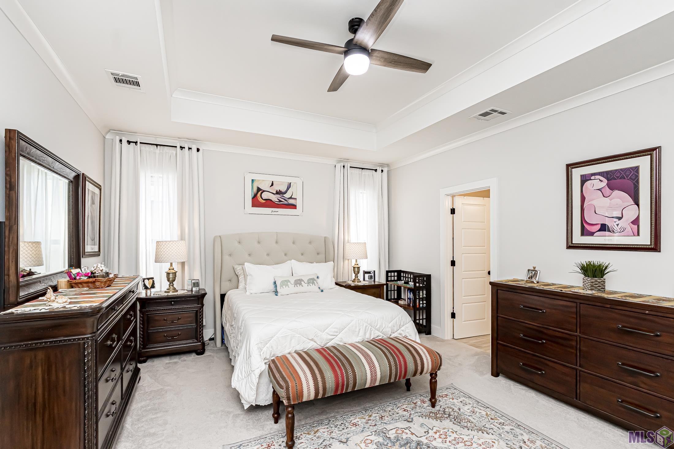 10106 Grayton Dr