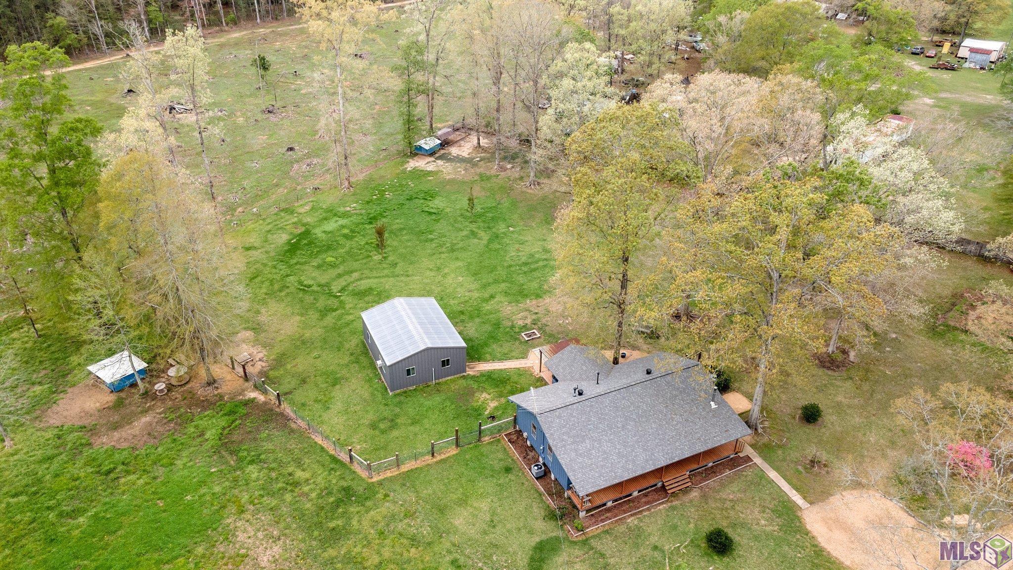 10093 Lathers Ln