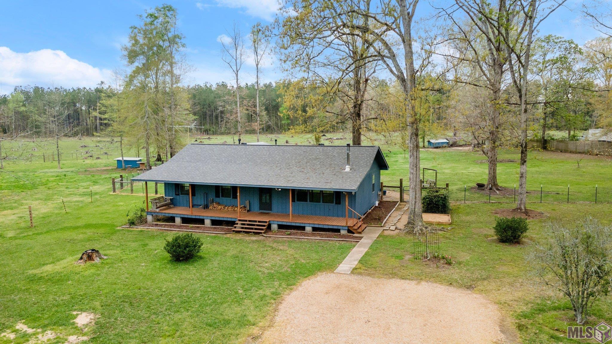 10093 Lathers Ln