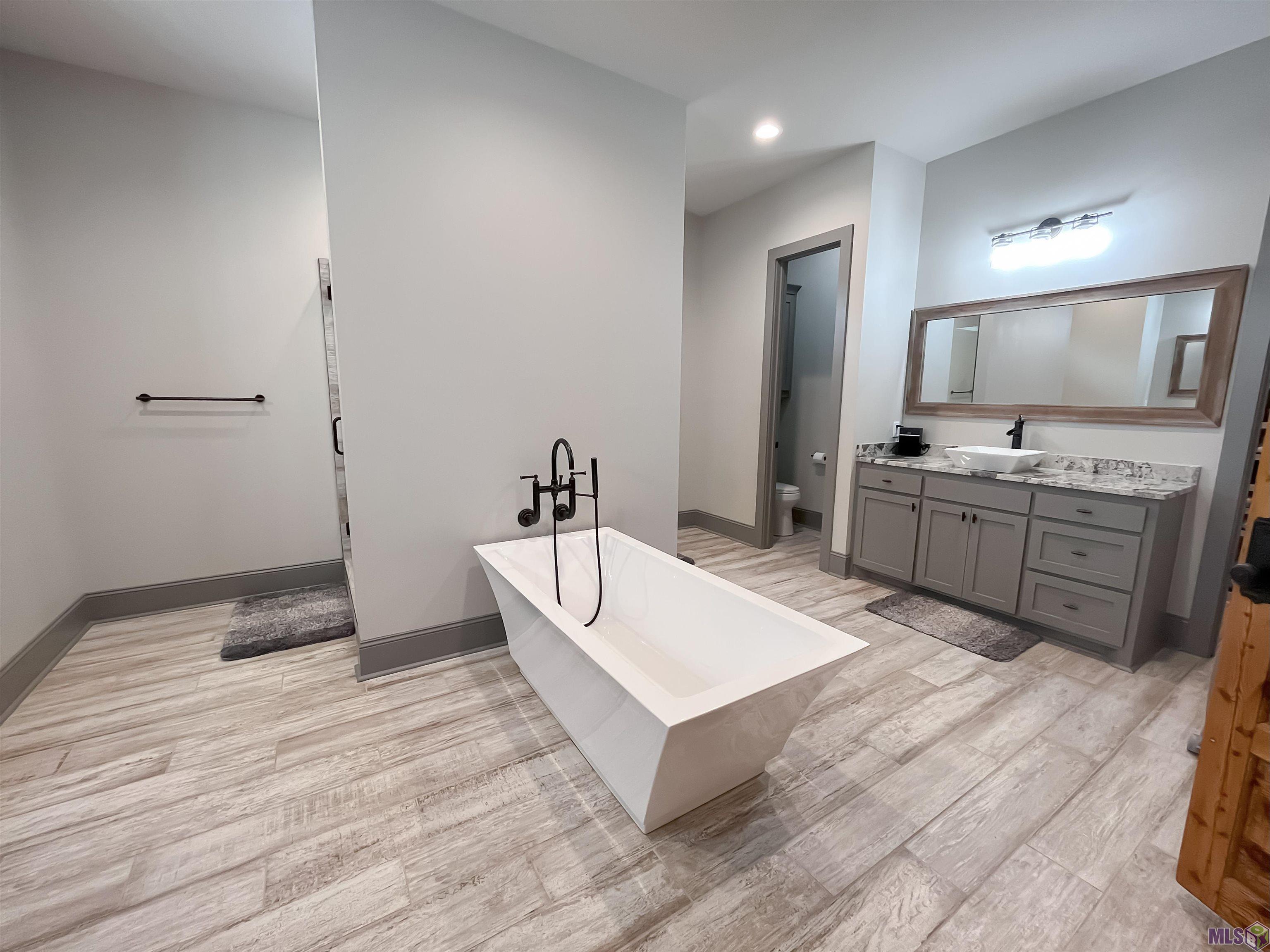 31924 Cane Market Rd