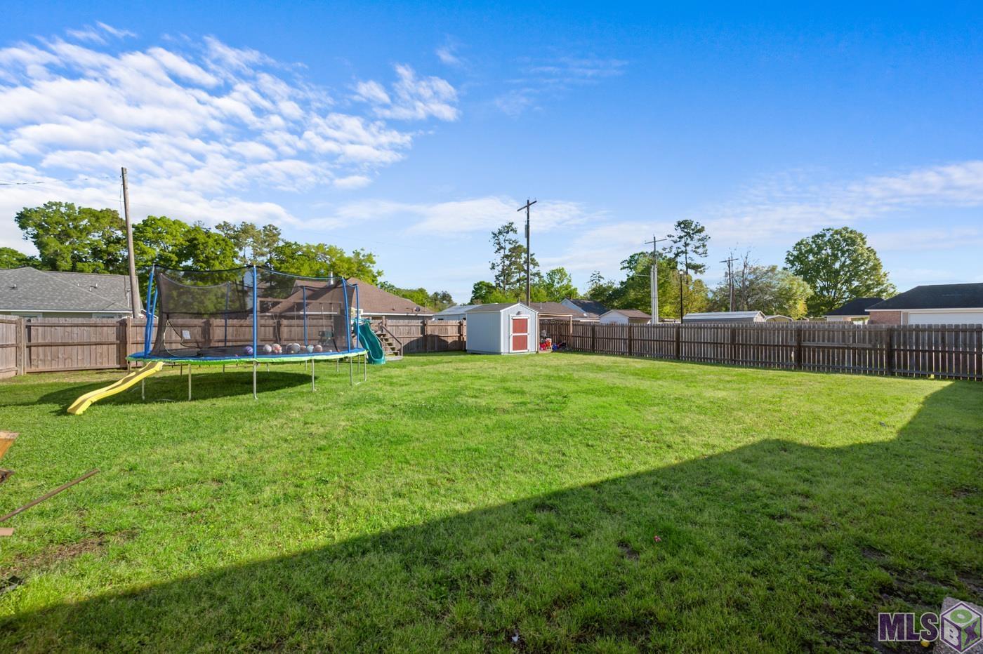 7247 Mosspoint Ln