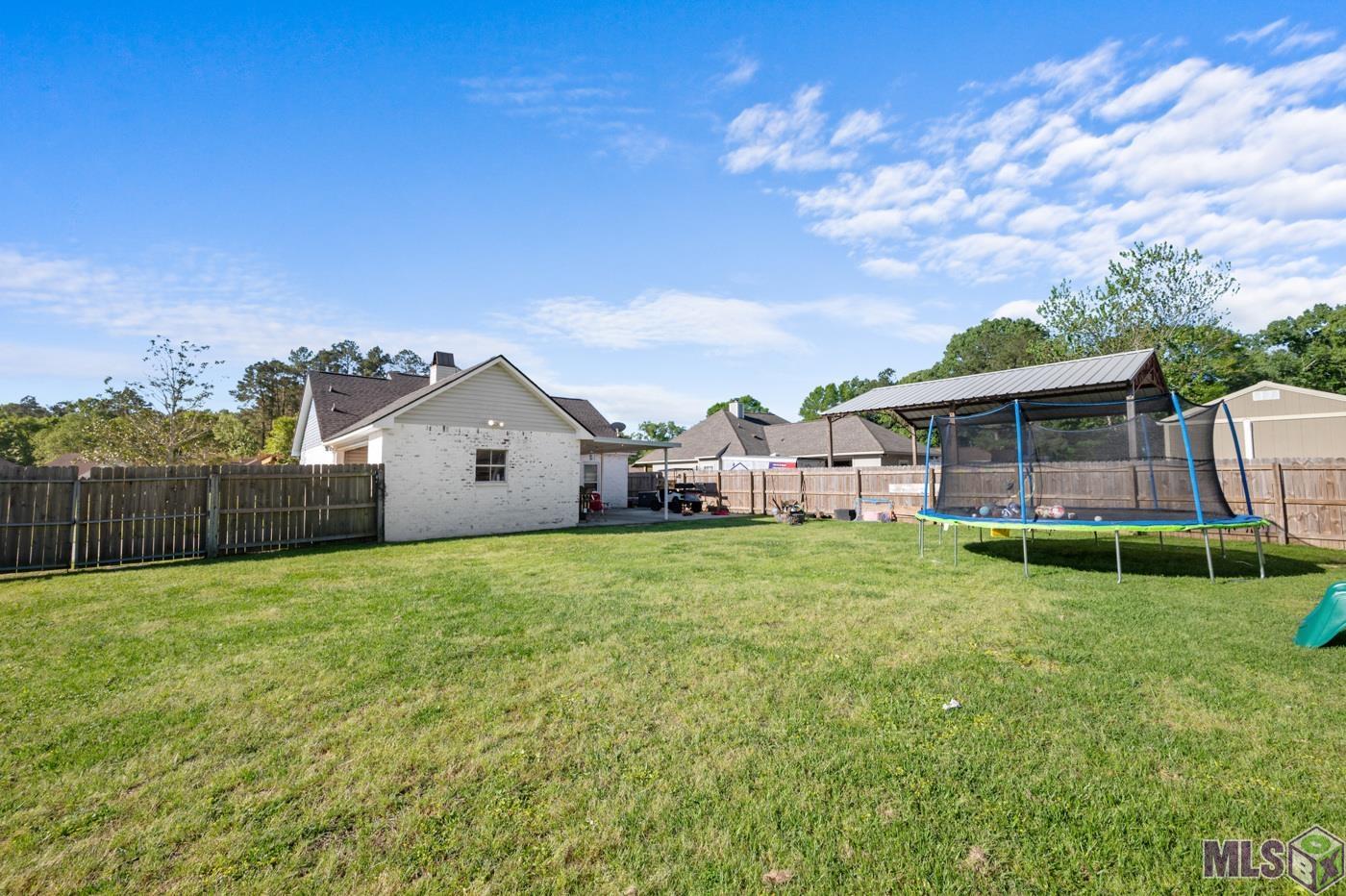7247 Mosspoint Ln