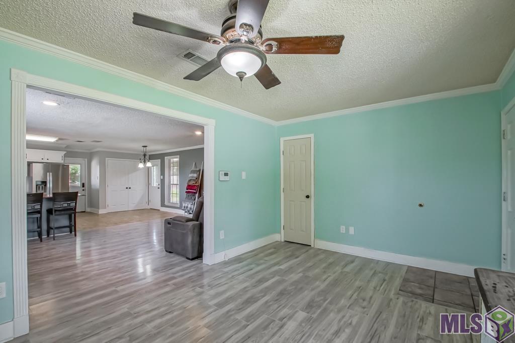 11729 Dame Dr