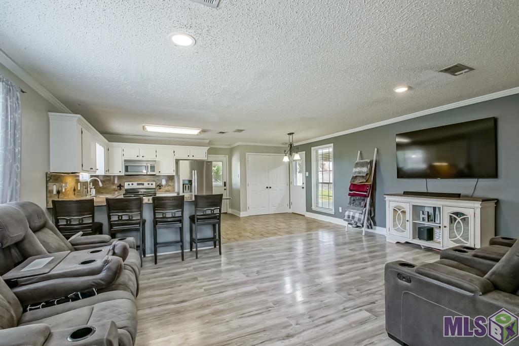 11729 Dame Dr