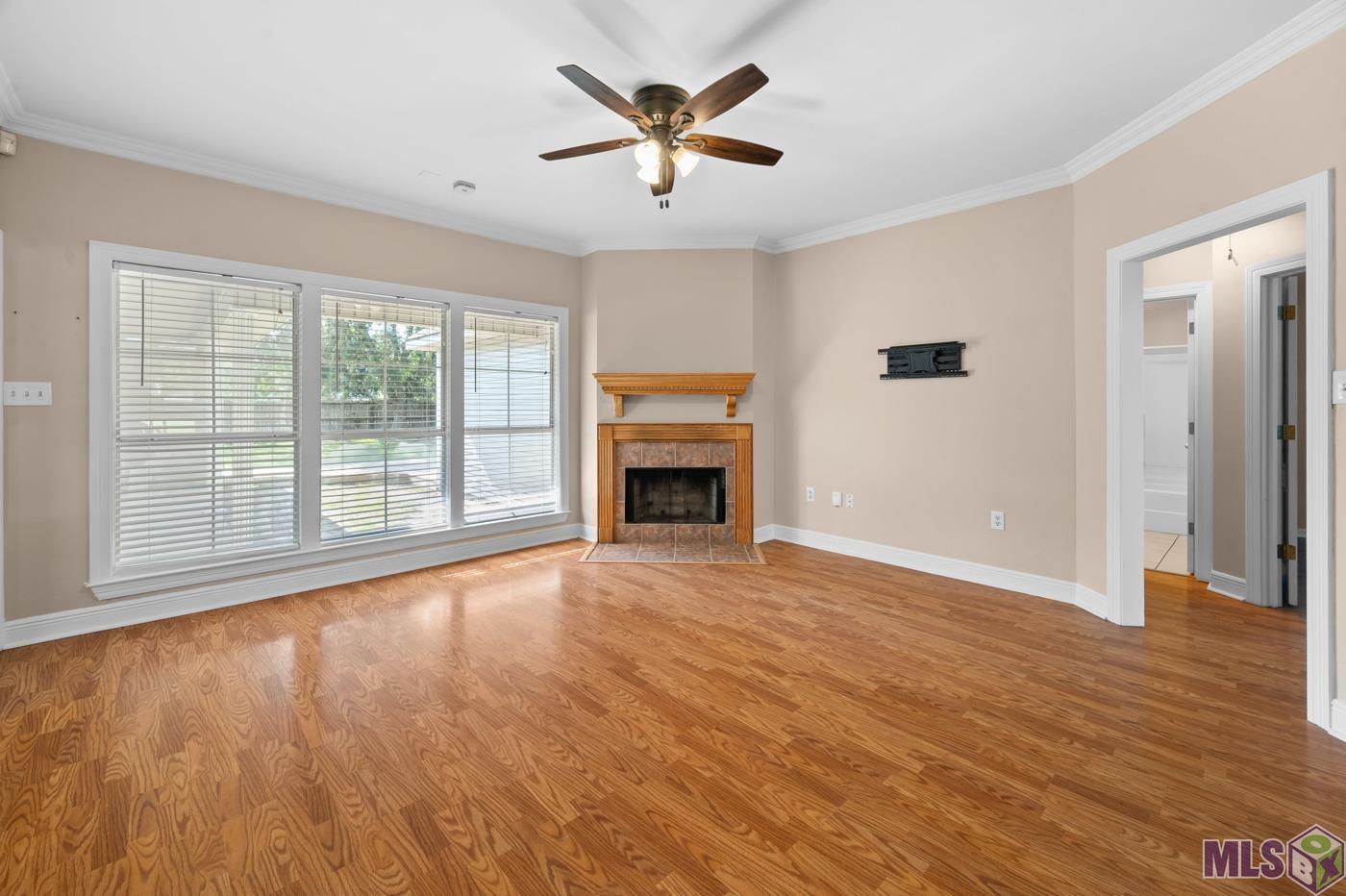 24594 Rolling Meadow