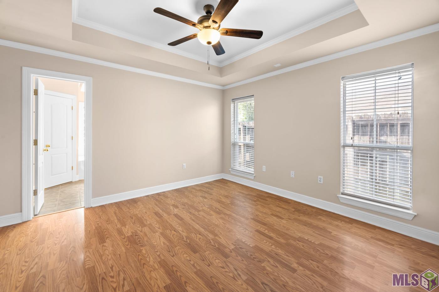 24594 Rolling Meadow