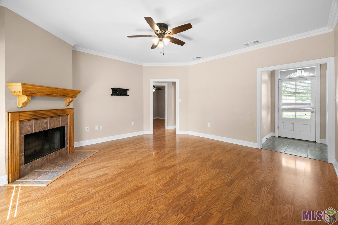 24594 Rolling Meadow