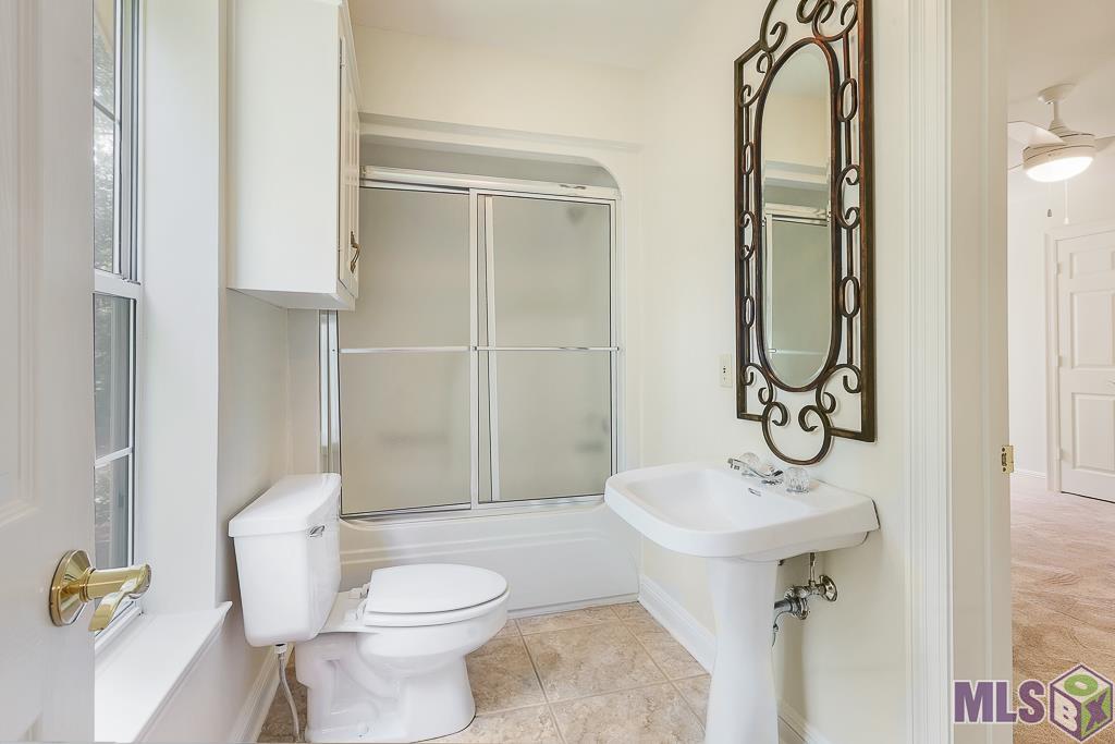 19113 W Piney Point Ave