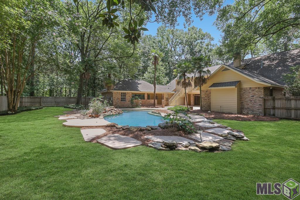 19113 W Piney Point Ave