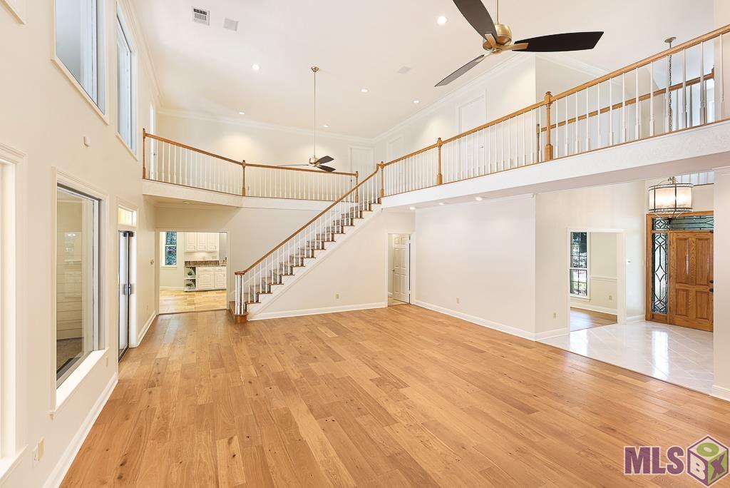 19113 W Piney Point Ave