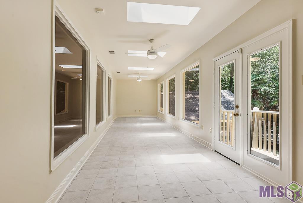 19113 W Piney Point Ave