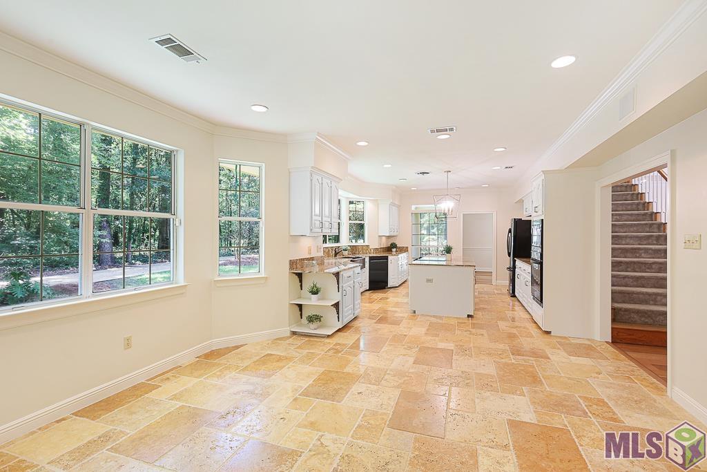 19113 W Piney Point Ave