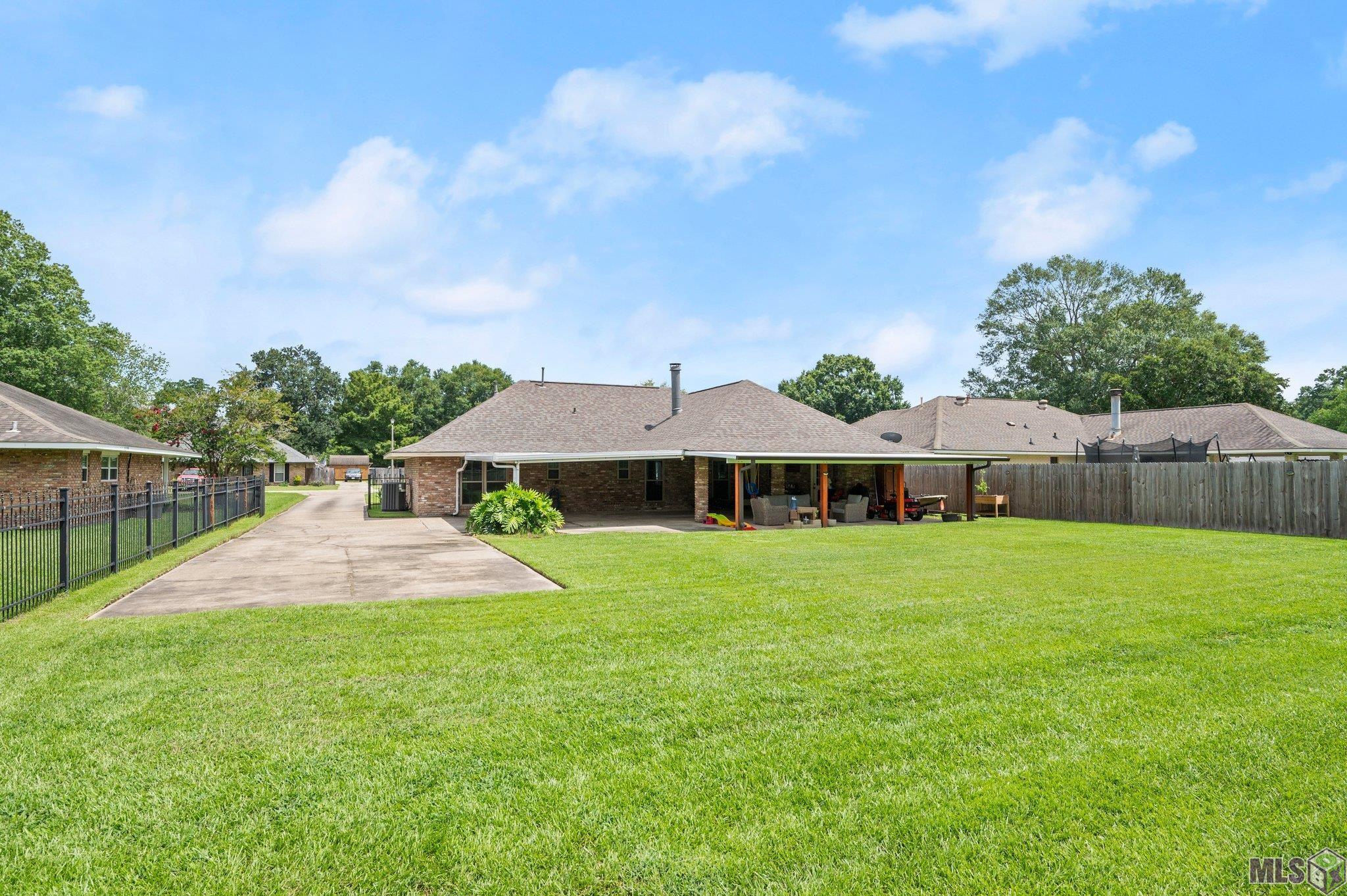 13534 New Wood Ave