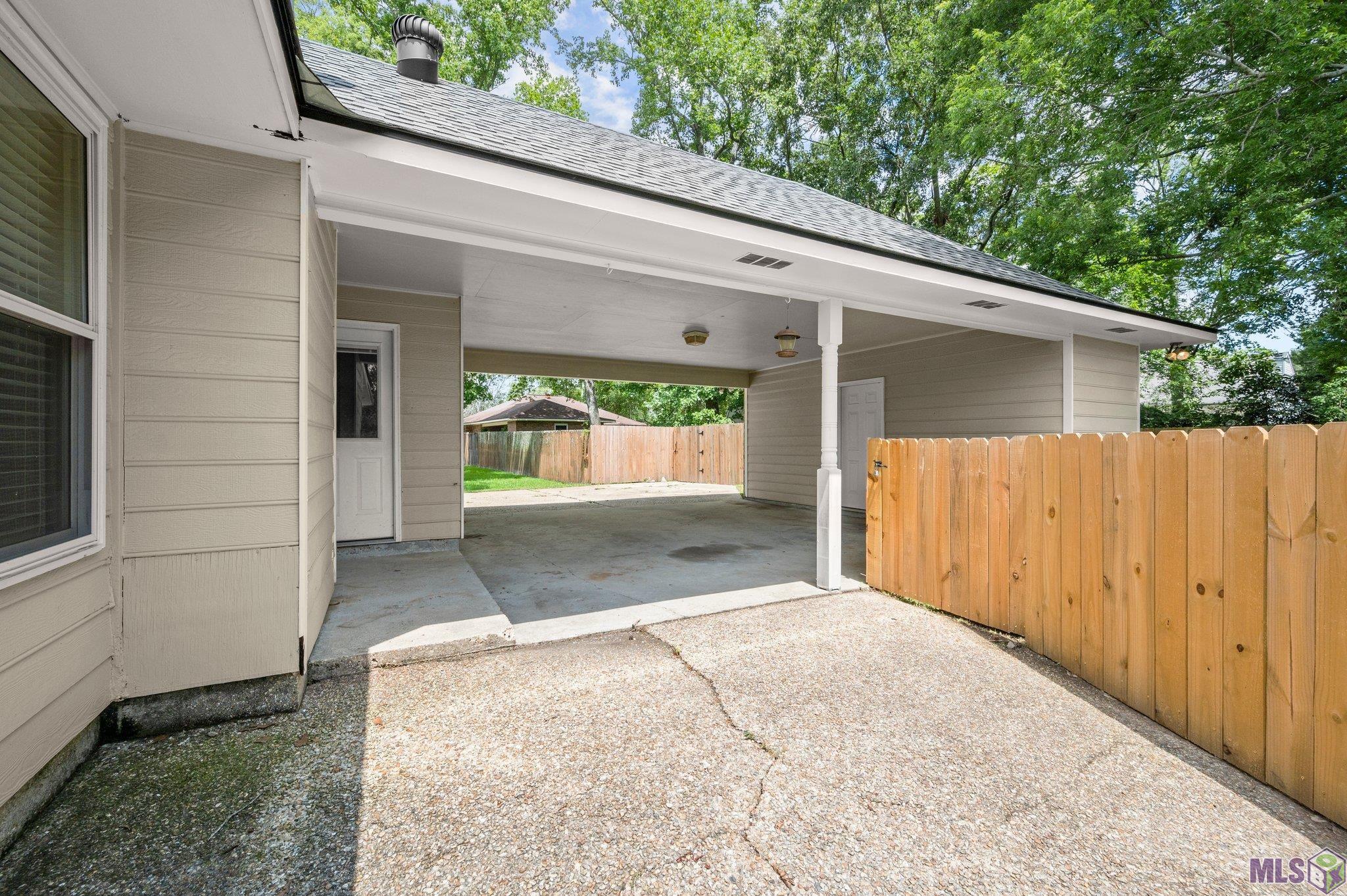 15423 Profit Ave