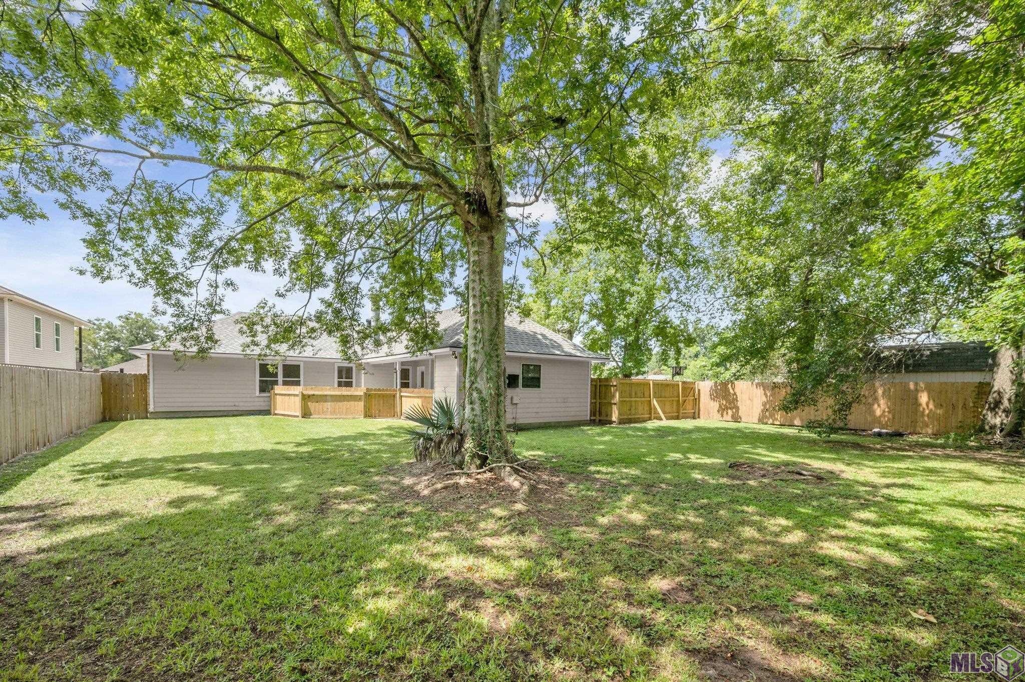 15423 Profit Ave