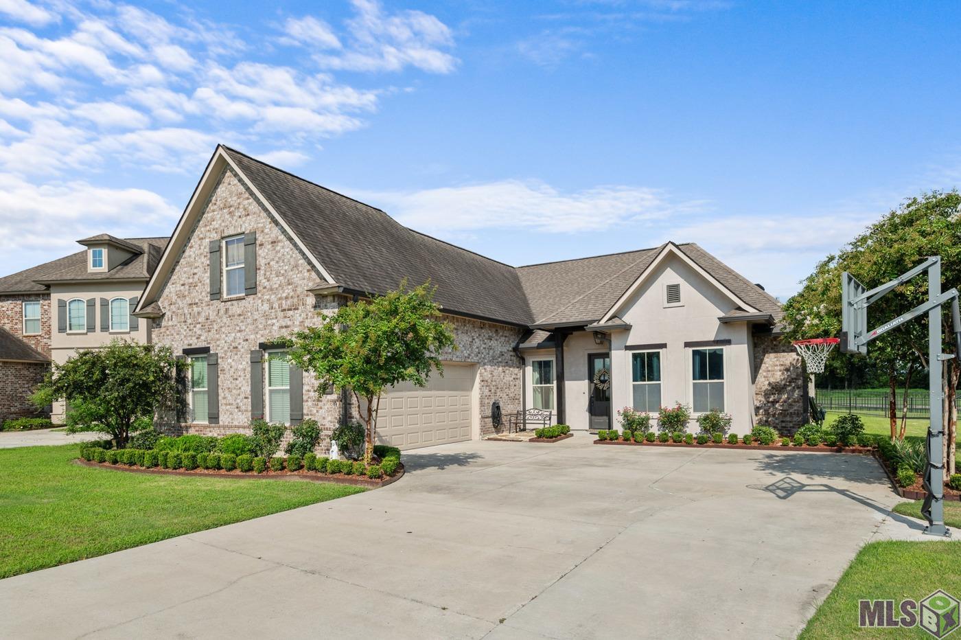 59870 Thomas Ross Dr