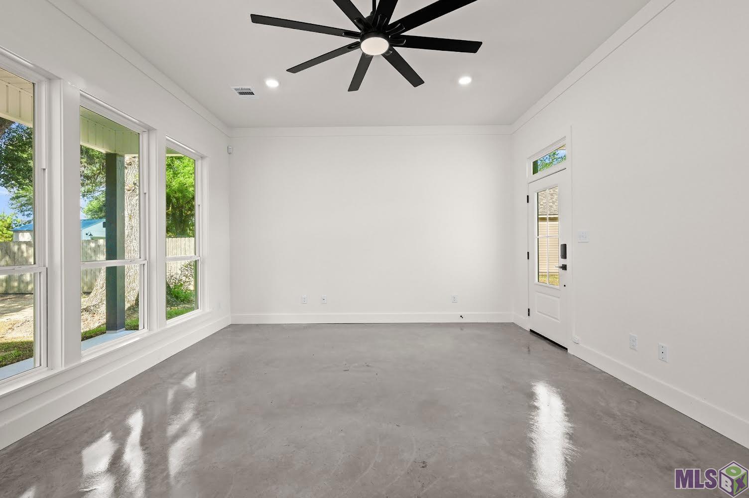 38170 Shelby Dr