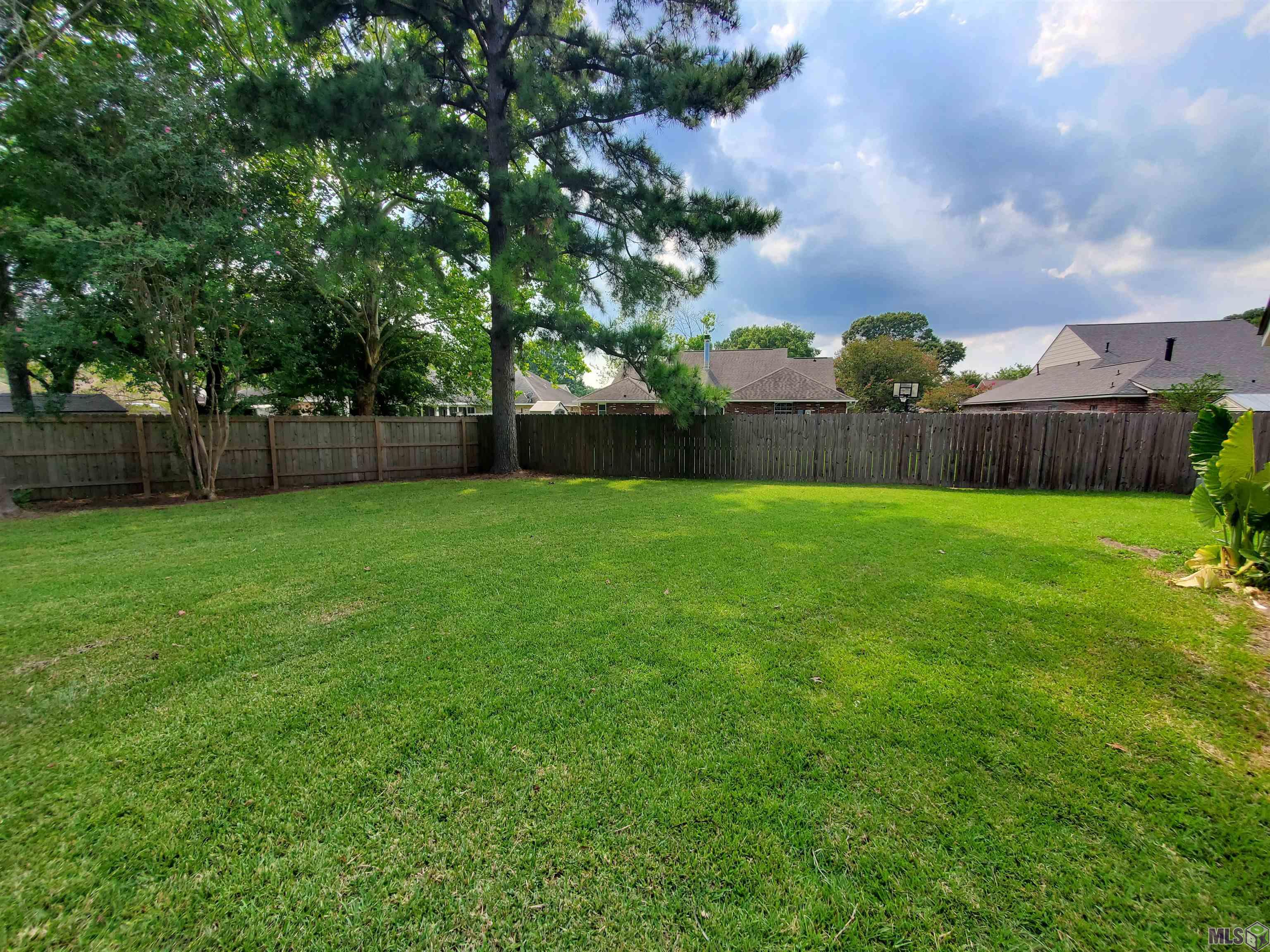 14112 Gattinburg Ave