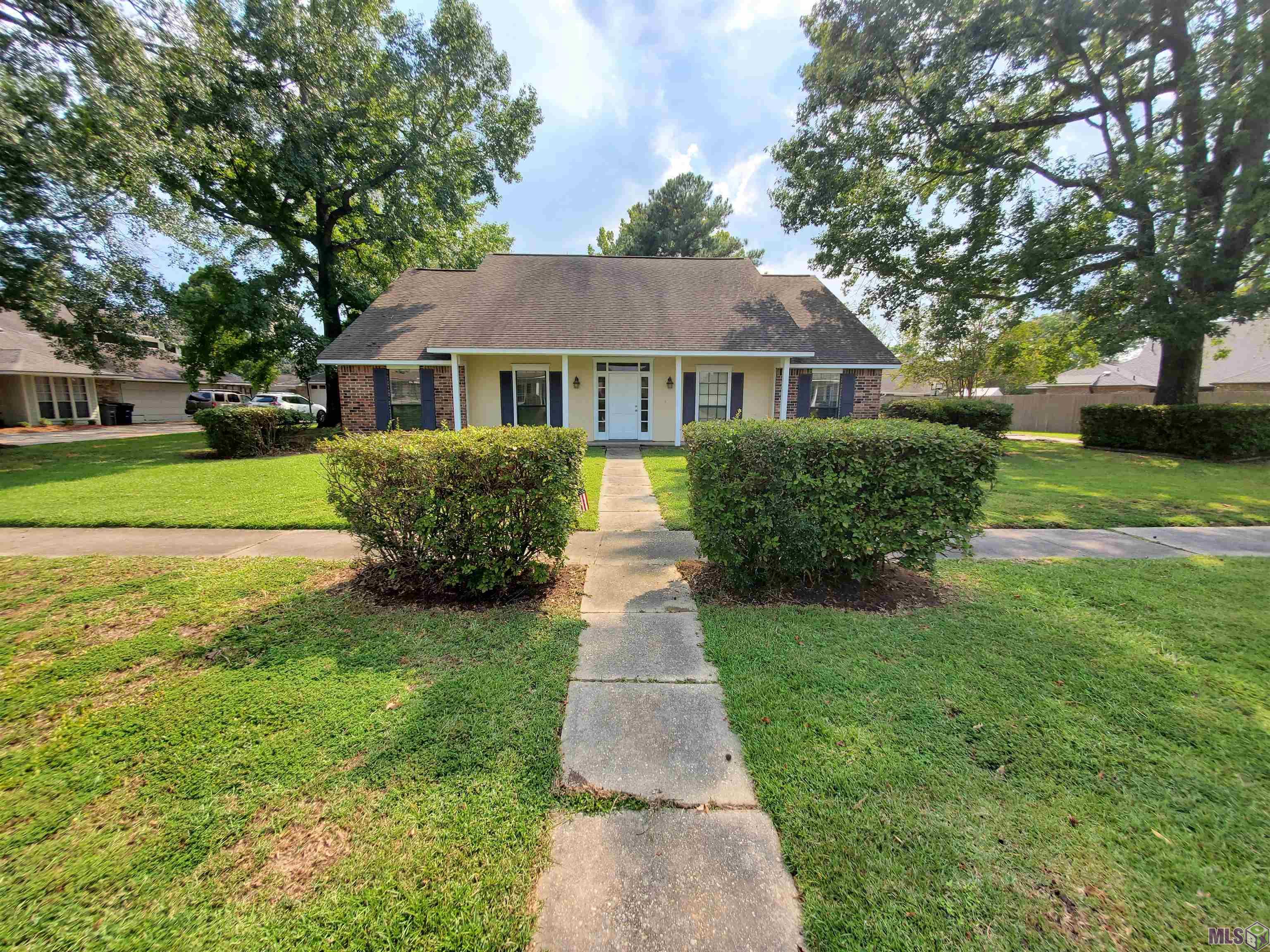 14112 Gattinburg Ave