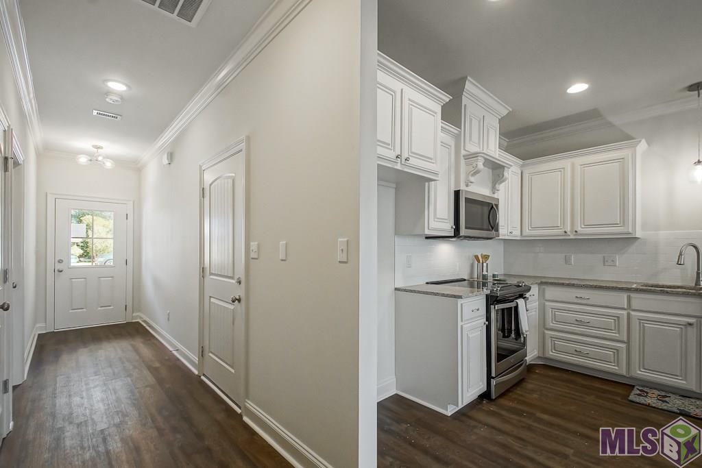 9017 Lockhart Rd # 5B Unit: #5B