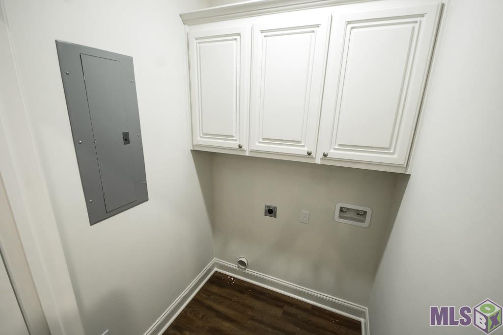 9017 Lockhart Rd # 5B Unit: #5B