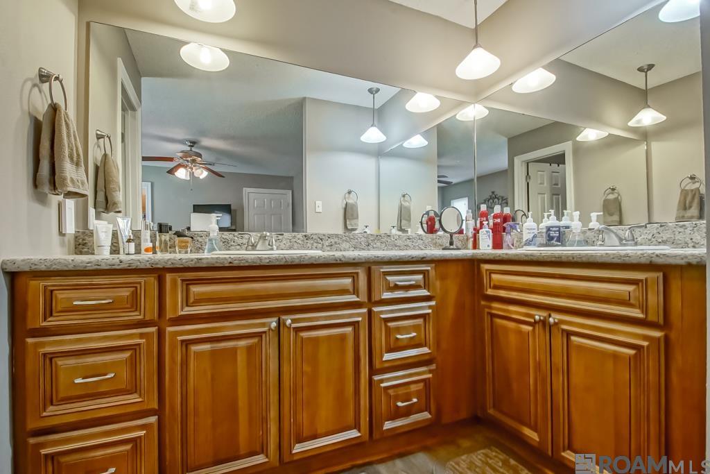16744 Dry Creek Dr