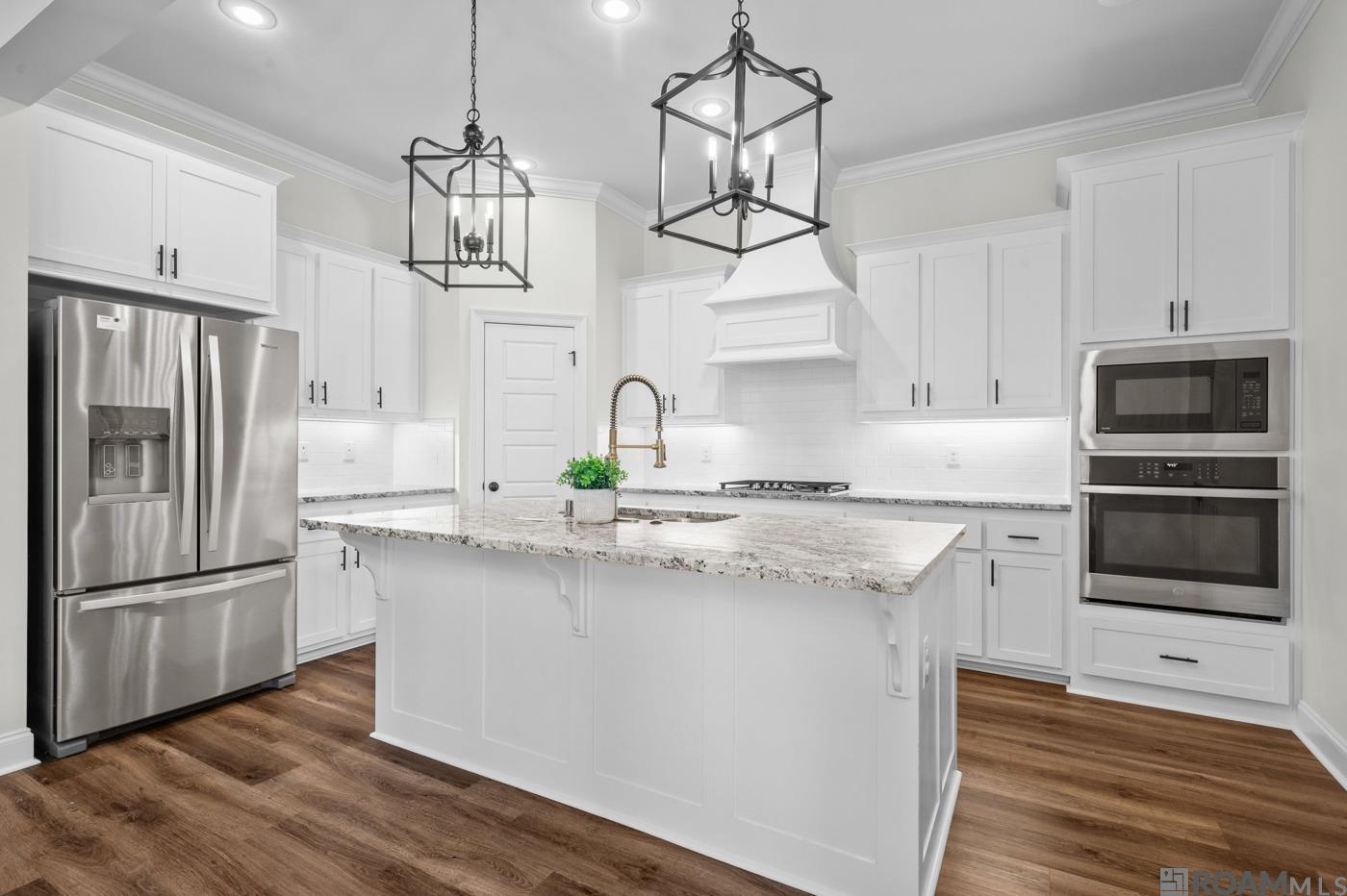 59750 Avery James Dr