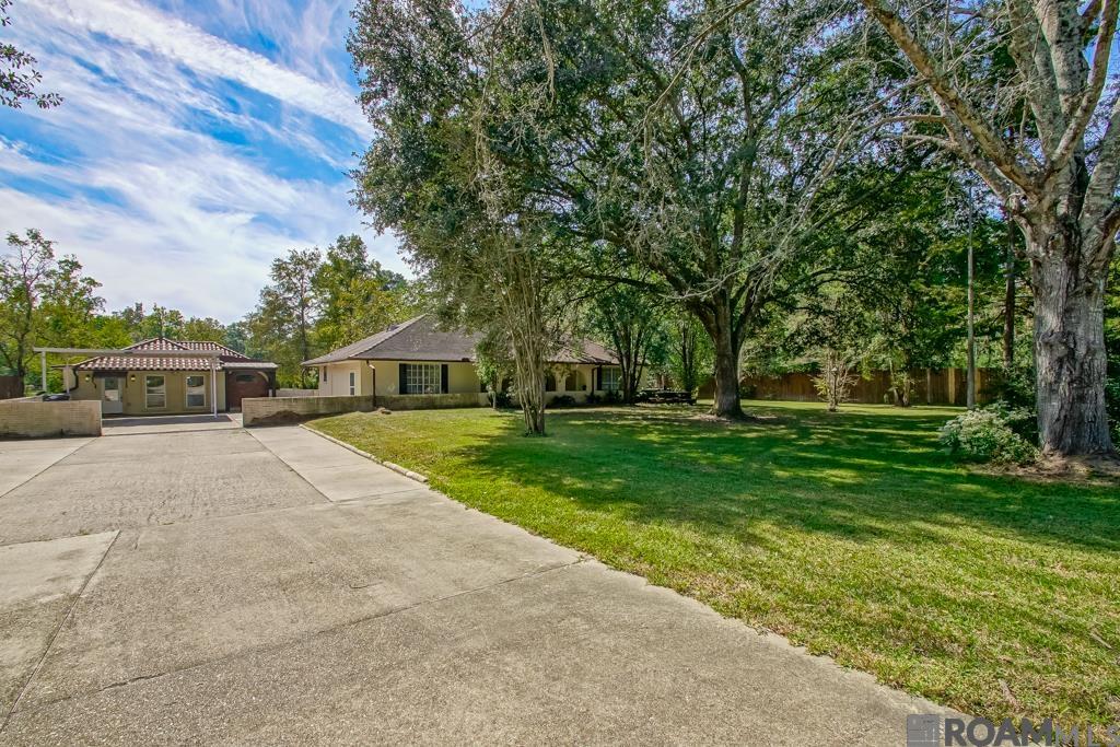 16720 Tiger Bend Rd