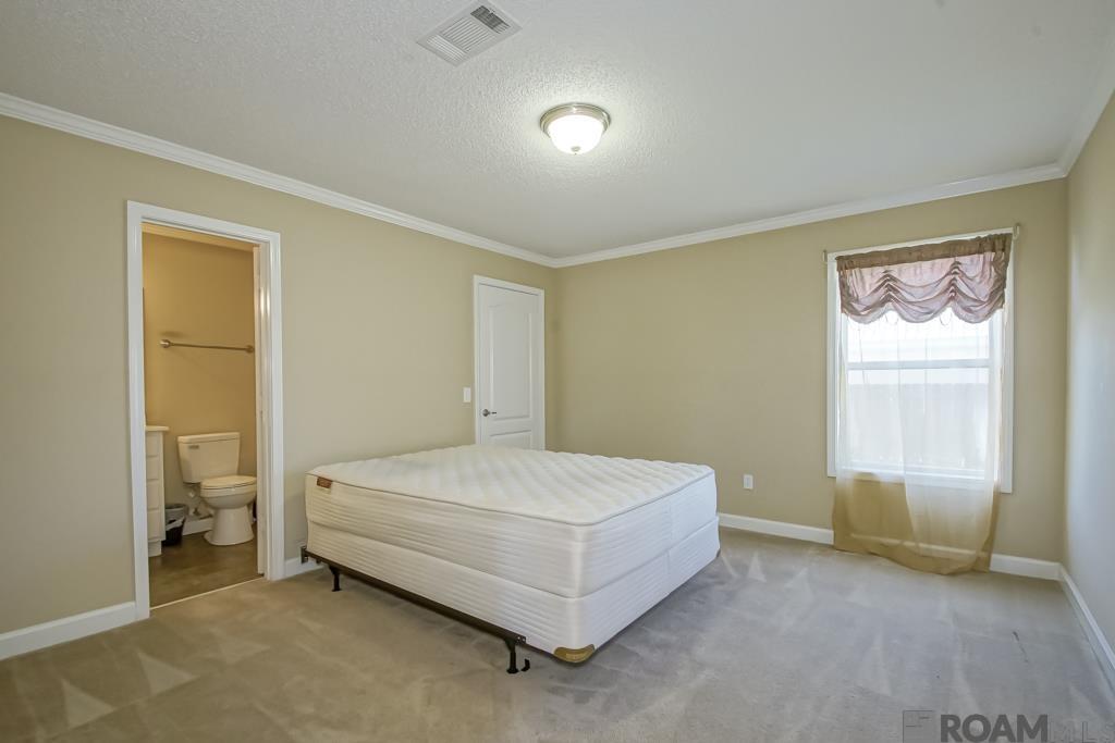 26350 Riverscape Dr