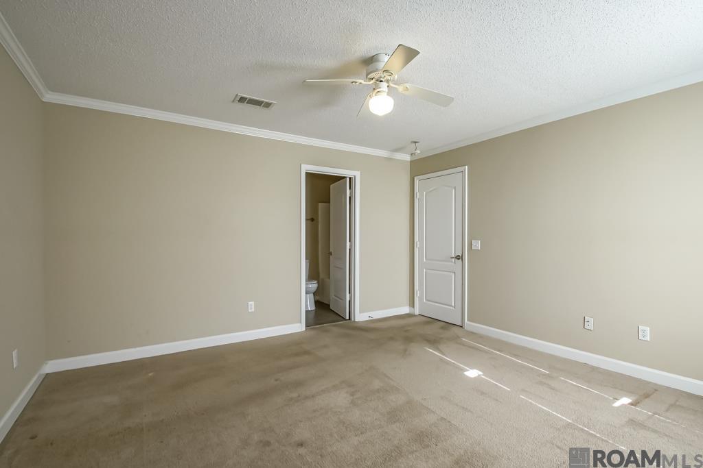 26350 Riverscape Dr