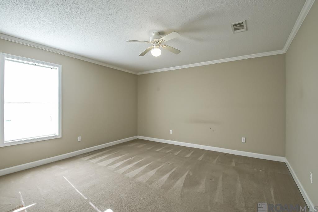 26350 Riverscape Dr