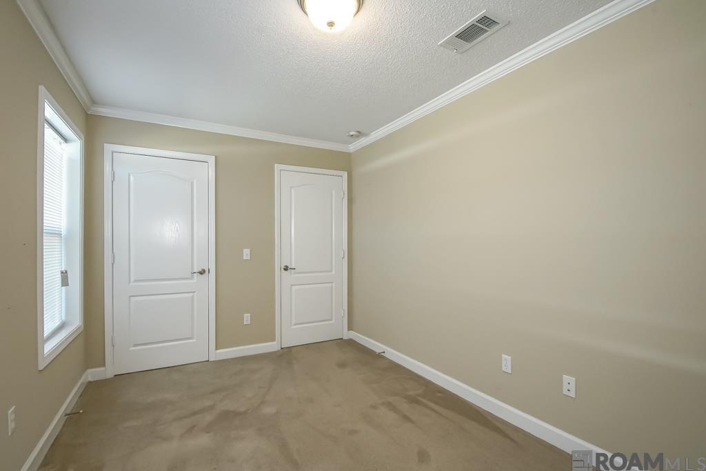 26350 Riverscape Dr