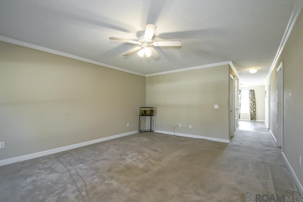 26350 Riverscape Dr