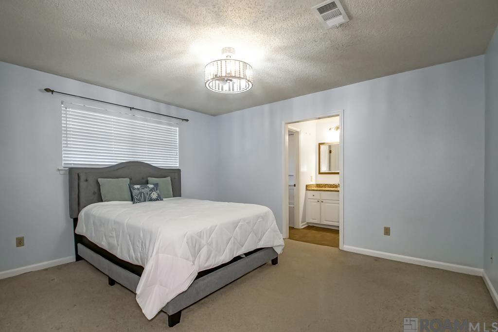 1212 Weeping Willow Dr