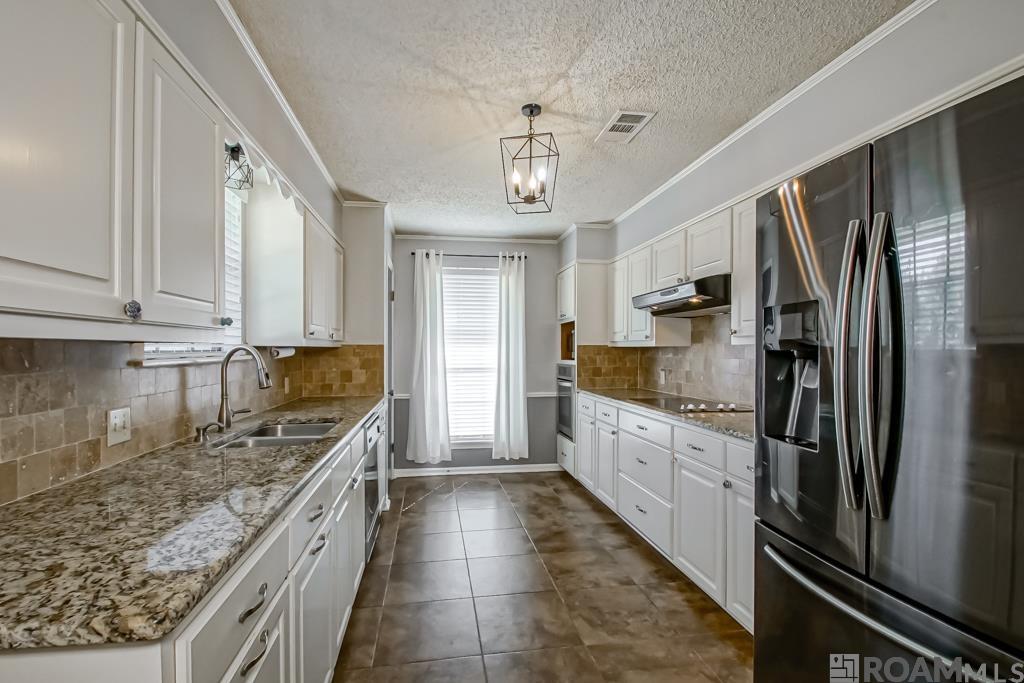 1212 Weeping Willow Dr
