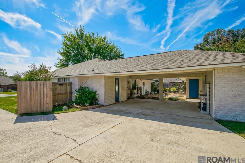 1212 Weeping Willow Dr