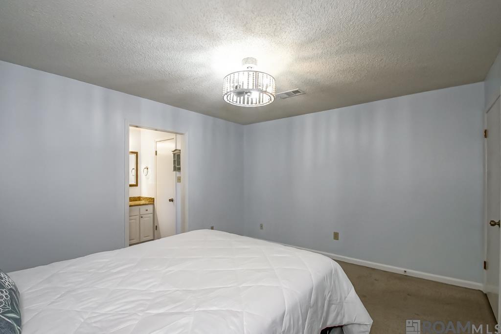 1212 Weeping Willow Dr