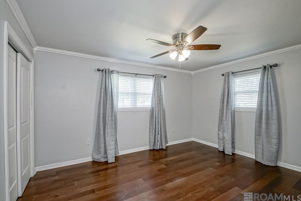 322 Janmar St