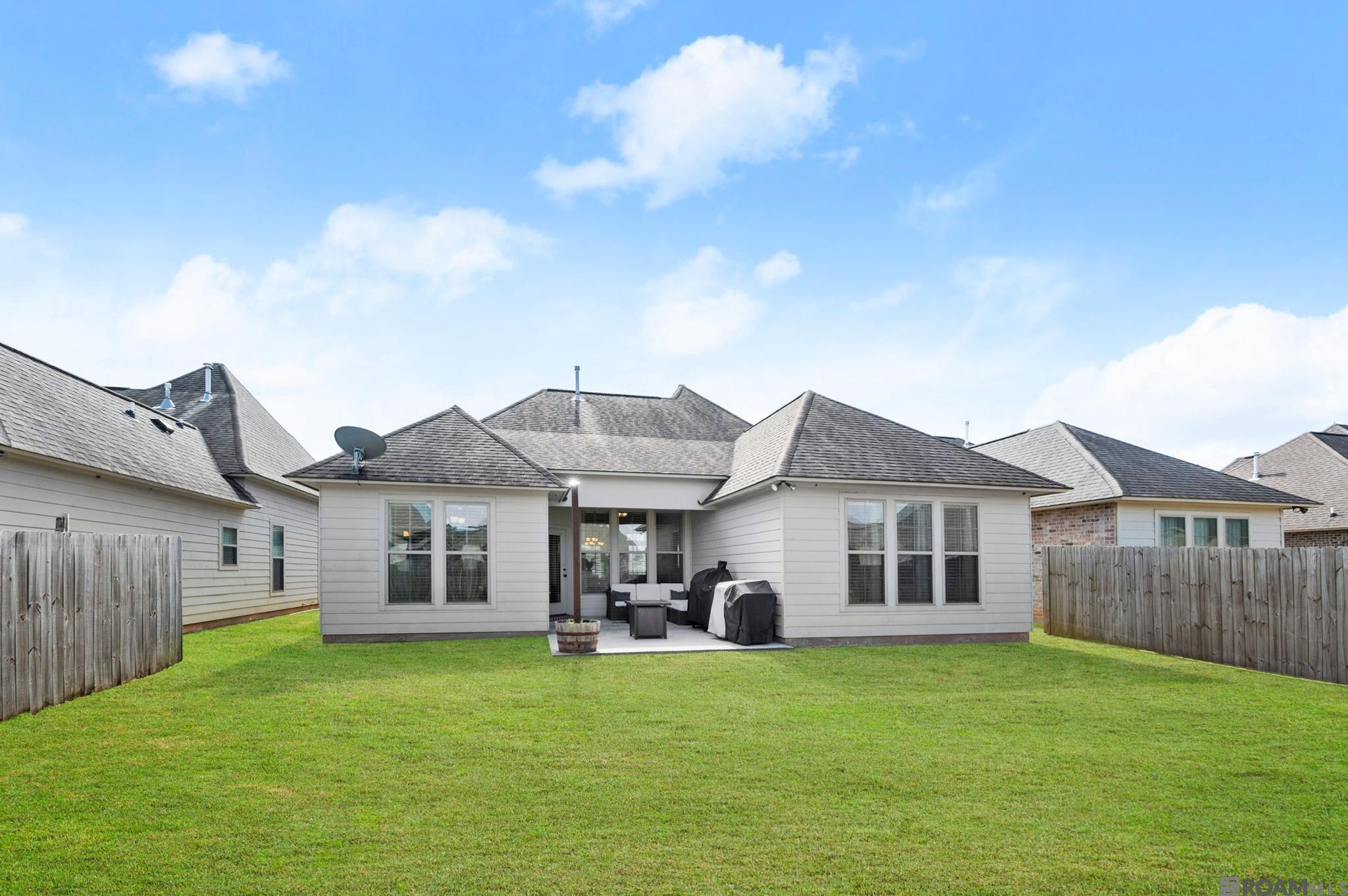 10377 Grand Plaza Dr