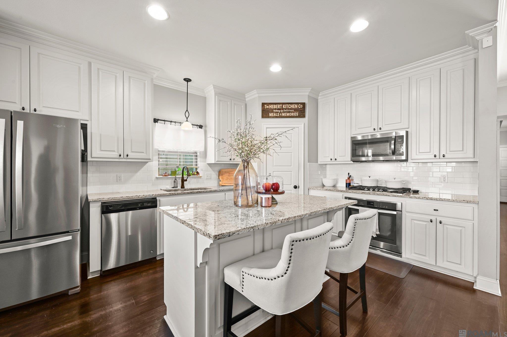 10377 Grand Plaza Dr