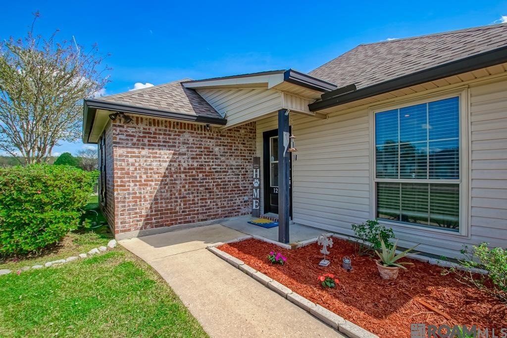 12250 Cottage Hill Dr