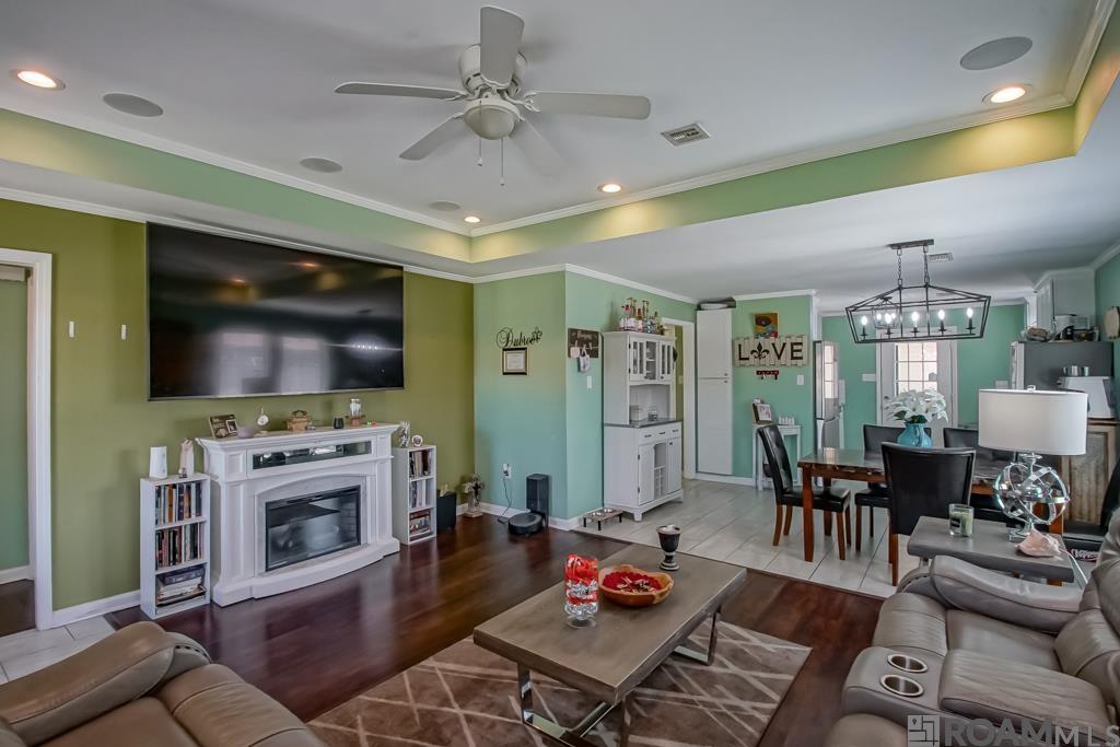 12250 Cottage Hill Dr