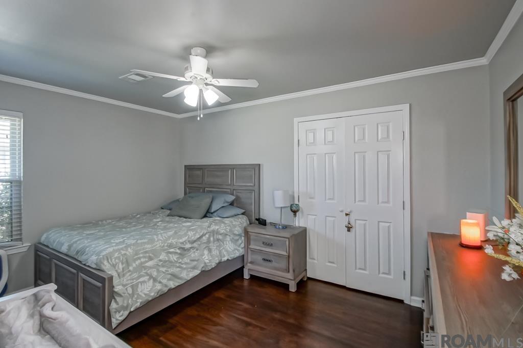 12250 Cottage Hill Dr