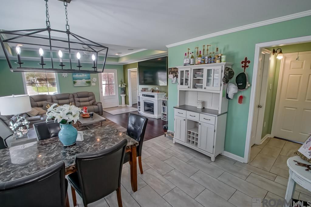 12250 Cottage Hill Dr