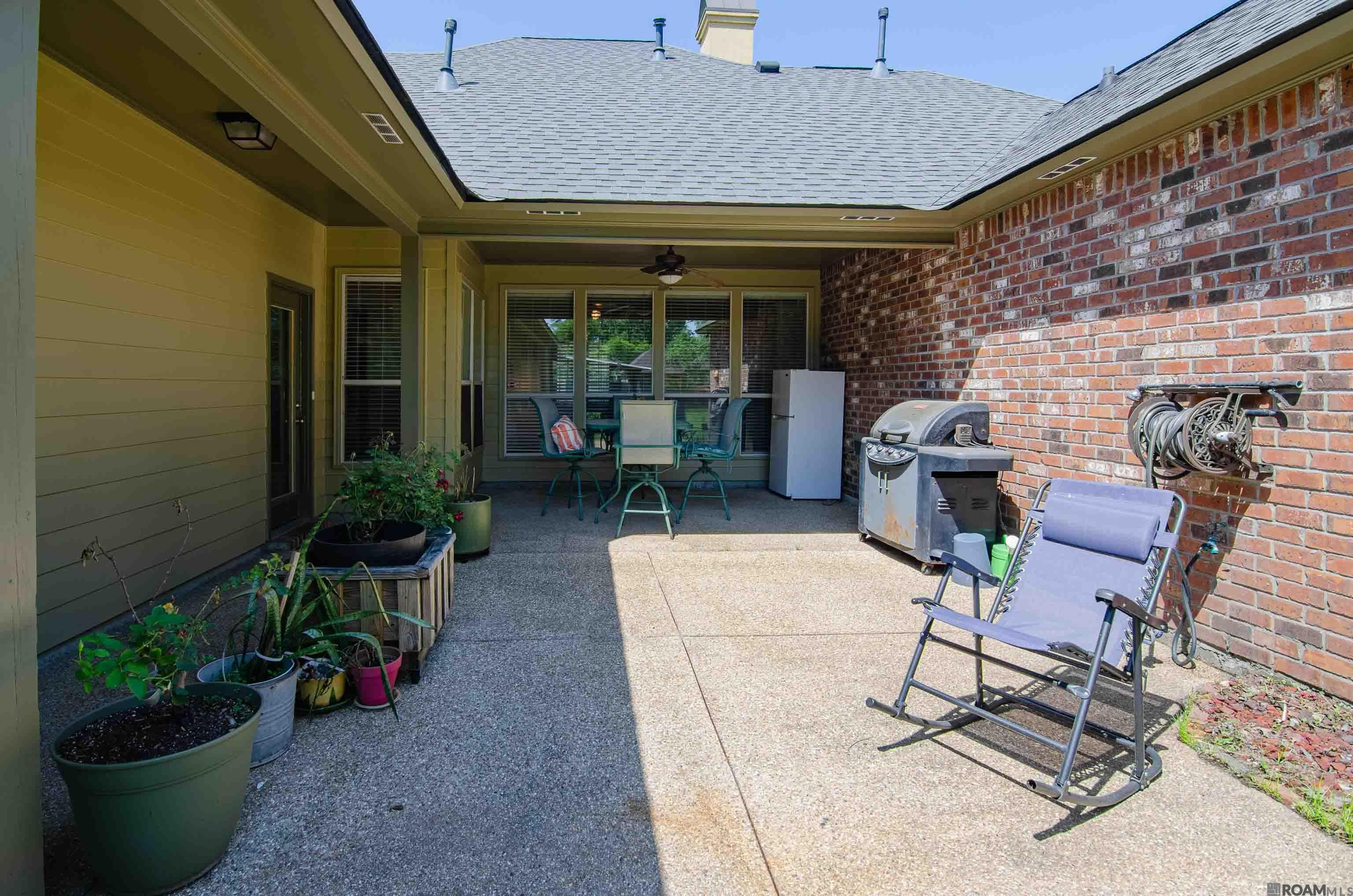 39399 Quail Creek Ave
