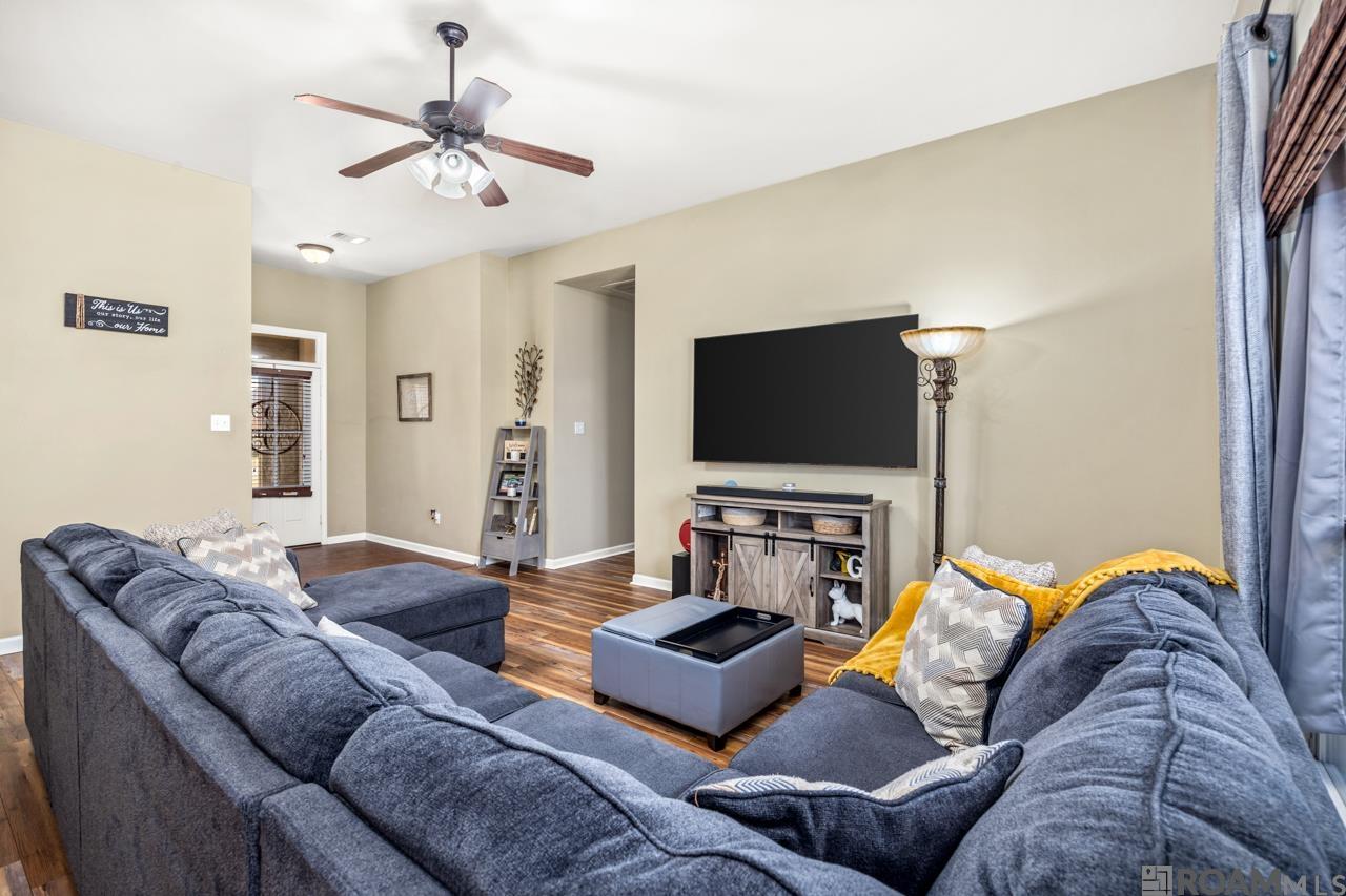17085 Jamestowne Dr