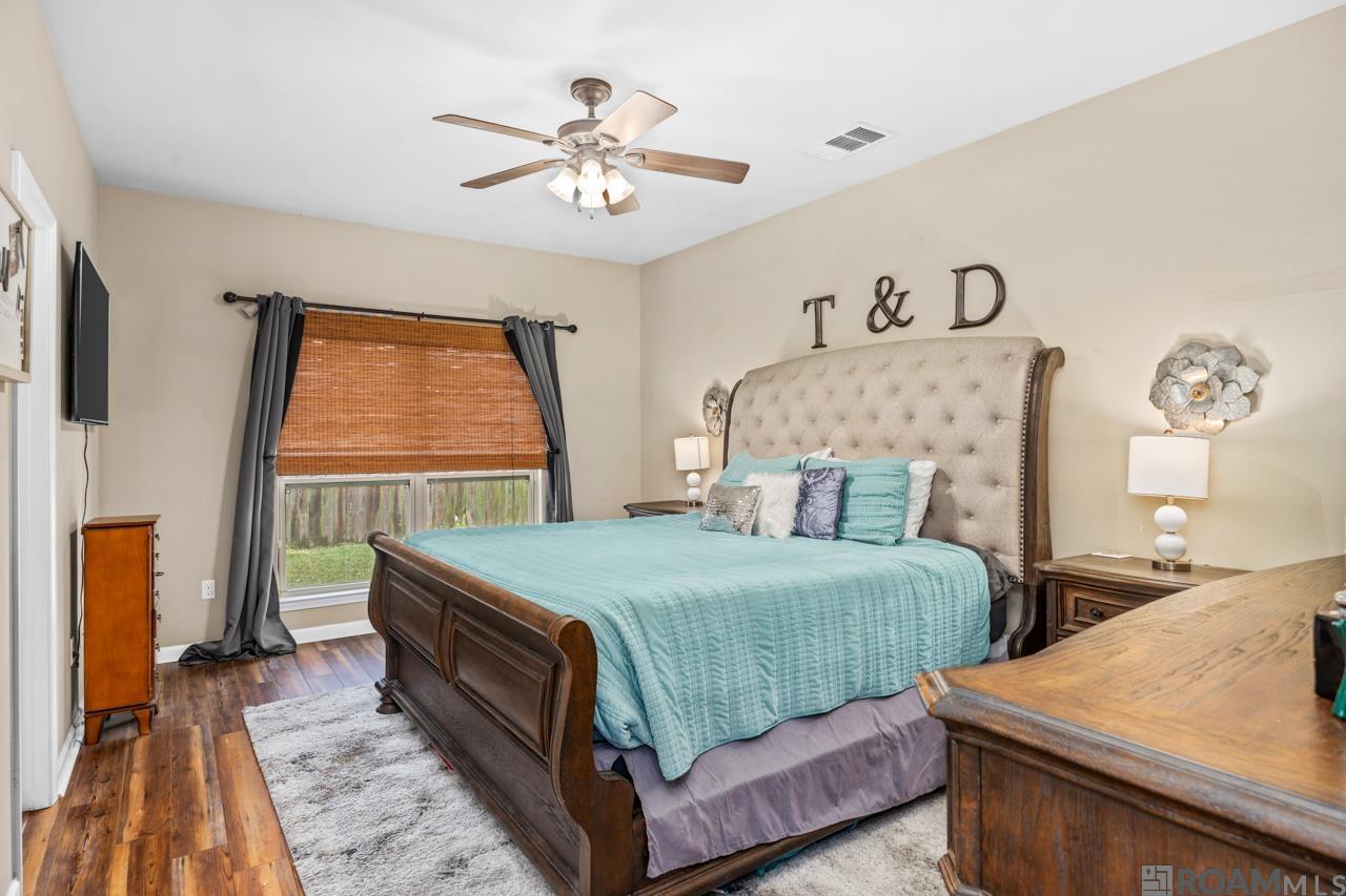 17085 Jamestowne Dr