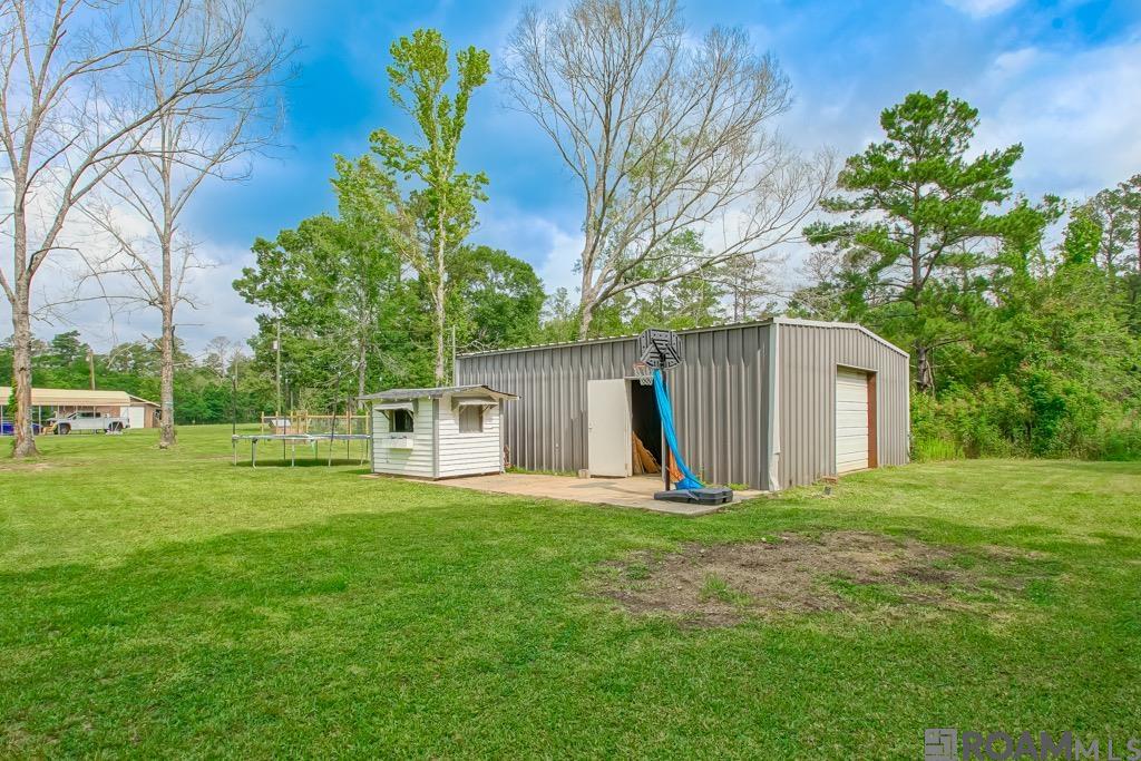 21704 La Hwy 16