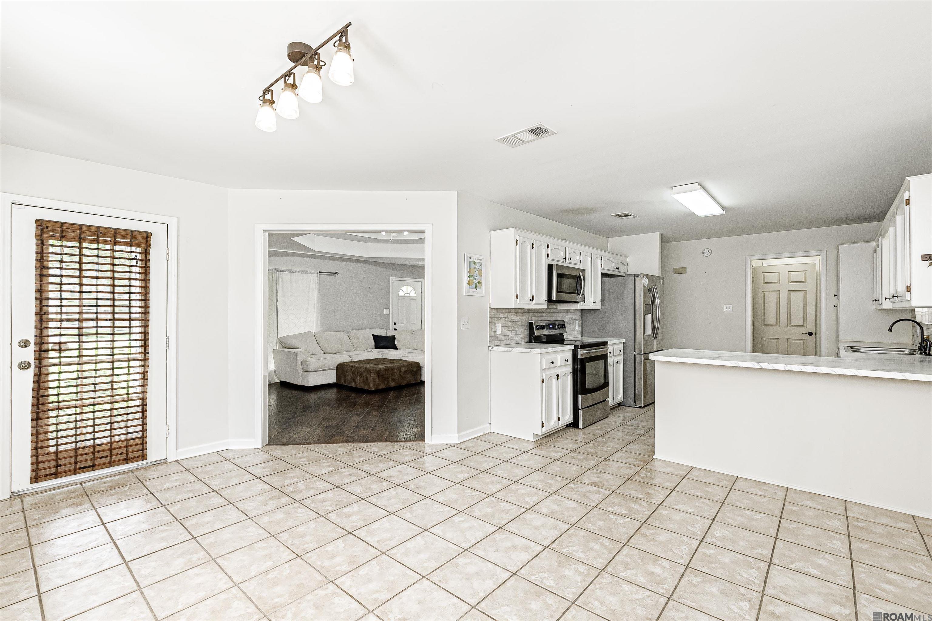 30557 Fairway View Dr
